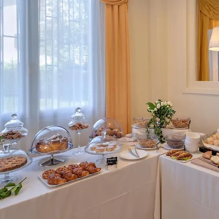 Galeazzi Szálloda 4*