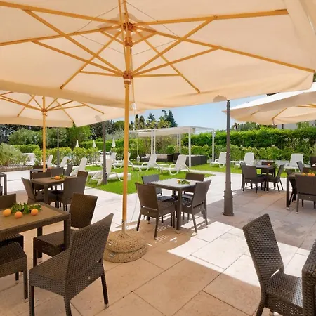 Galeazzi Szálloda Gardone Riviera