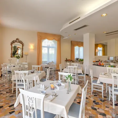 Galeazzi Szálloda 4*